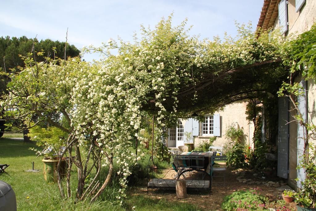 Le Mas Des Pins Mane  Buitenkant foto