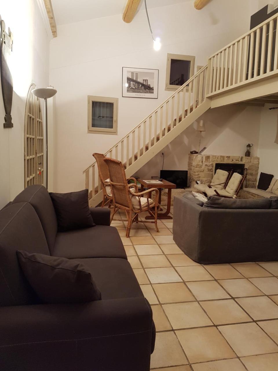 Le Mas Des Pins Mane  Buitenkant foto